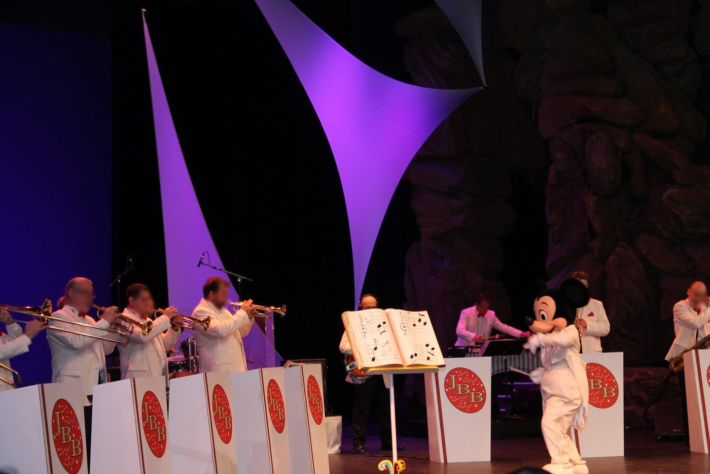 un espectaculo en Disneyland Paris®, 2013