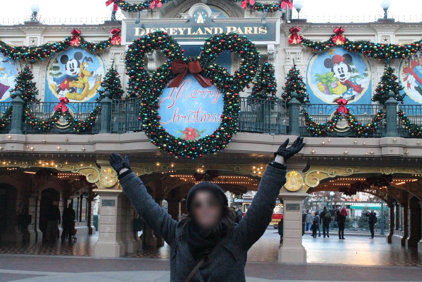 Navidad en Disneyland Paris® 2027: lo que se sabe hoy, y lo que no