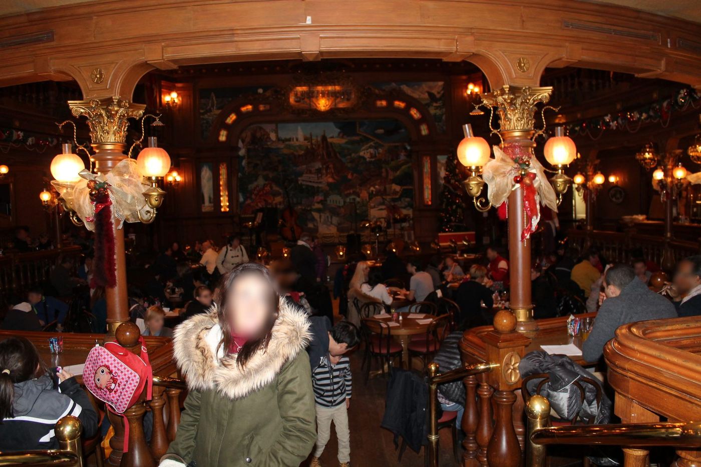 un restaurante en Disneyland Paris®, 2013