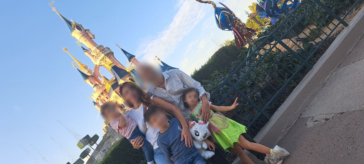 el castillo en Disneyland Paris®, 2023