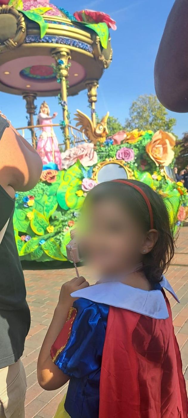 el desfile en Disneyland Paris®, 2023