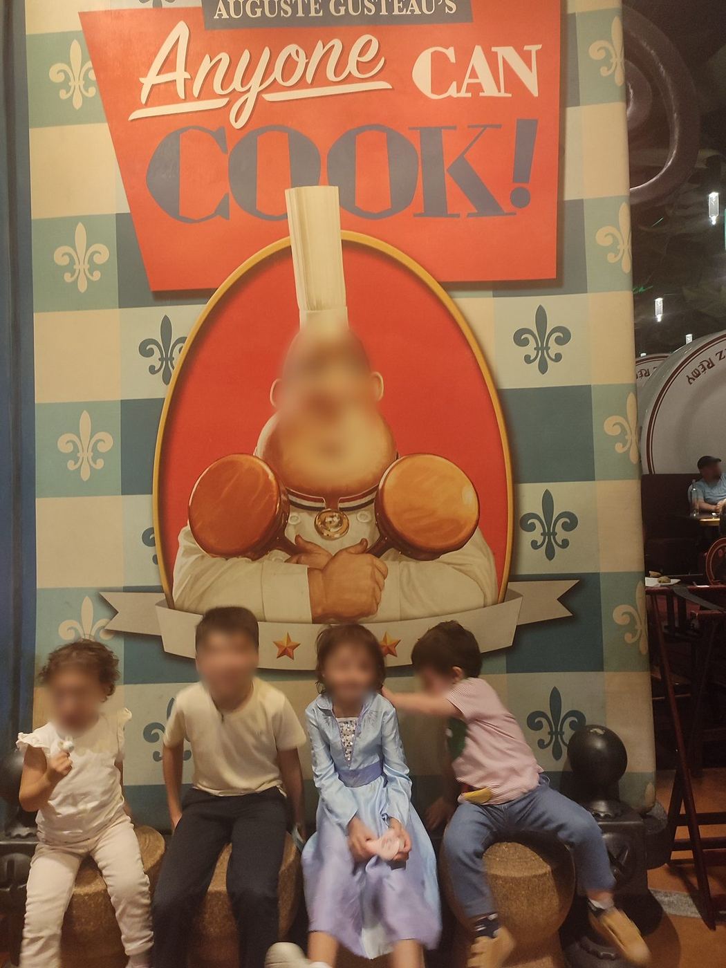 un restaurante en Disneyland Paris®, 2023